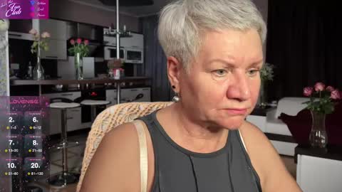 Roxana online show from February 2025 03:27:01 PM