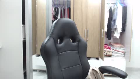 Roxana online show from January 2025 03:42:01 AM