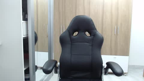 Roxana online show from January 2025 08:30:02 PM