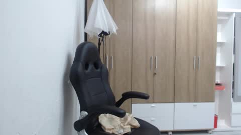 Roxana online show from January 2026 02:19:01 PM