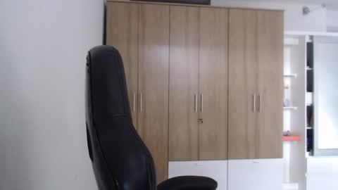 Roxana online show from March 2026 09:21:02 PM