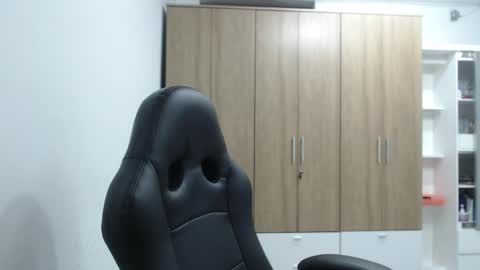 Snapshot of roxanalove7 chatting on May 2026 12:49:01 AM Roxana online show from May 2026 12:49:01 AM
