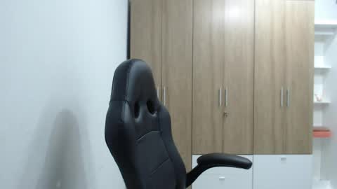 Snapshot of roxanalove7 chatting on May 2026 11:56:01 PM Roxana online show from May 2026 11:56:01 PM