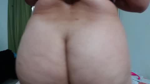 Roxane online show from December 2024 05:06:02 PM