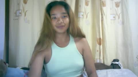 roxanne_98 online show from November 2025 02:39:01 PM