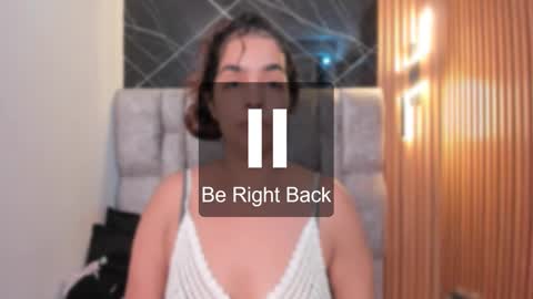 Roxanna online show from September 2025 12:06:01 PM