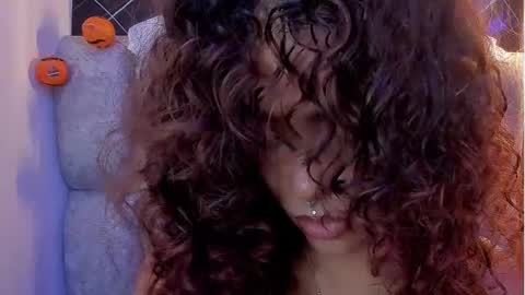 Roxanna online show from October 2025 02:02:01 PM