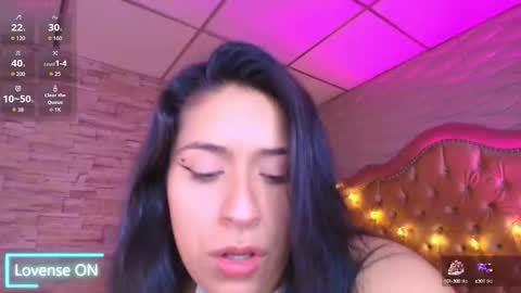 roxanne_han online show from October 2025 11:38:02 AM