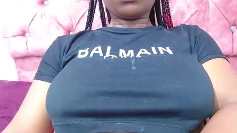 roxannelips online show from December 2024 04:20:01 AM