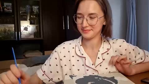 Rose online show from September 2025 11:37:02 AM