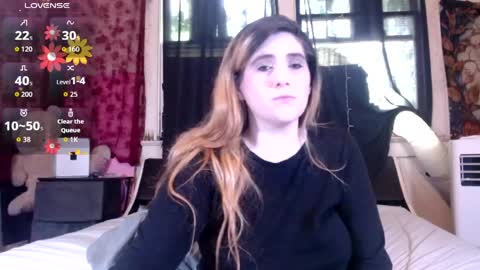 Snapshot of roxanneroulette chatting on June 2026 05:28:02 PM Silver online show from June 2026 05:28:02 PM