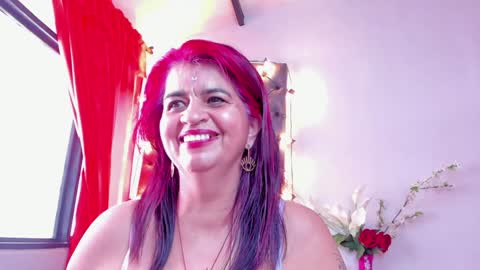 Snapshot of roxettemature chatting on January 2025 05:37:01 PM RoxetteMature online show from January 2025 05:37:01 PM