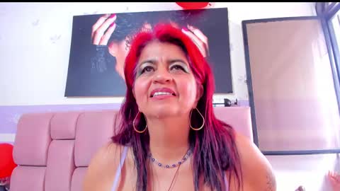 Snapshot of roxettemature chatting on February 2025 02:35:02 PM RoxetteMature online show from February 2025 02:35:02 PM