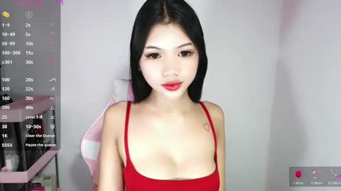 Snapshot of roxie_fuckdoll chatting on June 2026 11:30:02 PM Roxie online show from June 2026 11:30:02 PM
