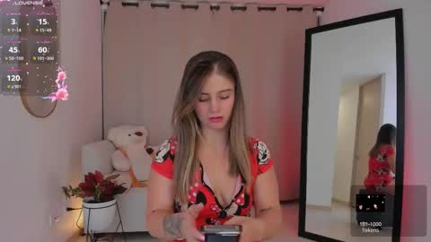  R O X I E  online show from October 2025 02:31:01 AM