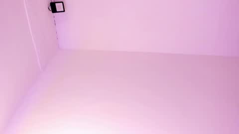 Roxie  online show from March 2025 01:37:02 AM