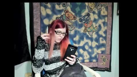 Snapshot of roxihazeleyes chatting on March 2025 02:40:01 PM roxihazeleyes online show from March 2025 02:40:01 PM