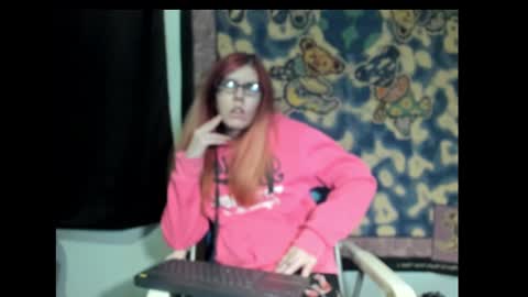 Snapshot of roxihazeleyes chatting on March 2025 05:49:02 AM roxihazeleyes online show from March 2025 05:49:02 AM