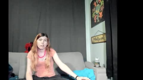 roxihazeleyes online show from October 2025 07:05:02 AM