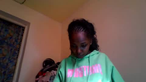 Snapshot of roxilita chatting on June 2026 07:43:02 AM Roxilita online show from June 2026 07:43:02 AM