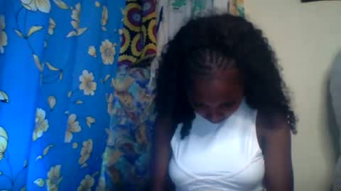 Snapshot of roxilita chatting on July 2026 02:30:01 PM Roxilita online show from July 2026 02:30:01 PM