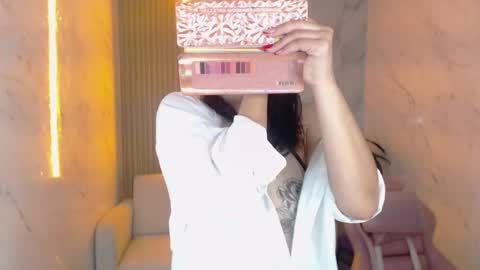 Roxy online show from March 2026 01:28:02 PM