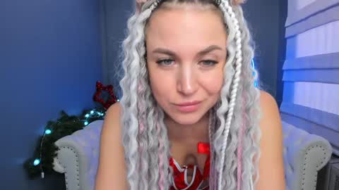 Roxy online show from December 2024 04:51:02 AM