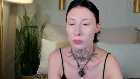 roxanne online show from August 2026 03:38:02 AM