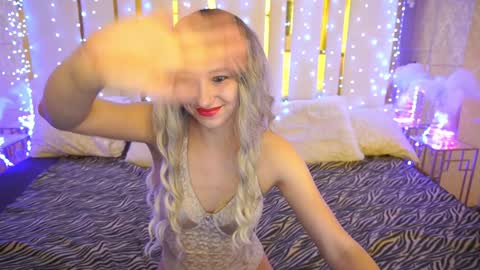 roxy_rayy online show from February 2025 10:10:02 AM