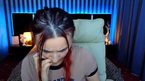 roxy_rayy online show from October 2025 12:38:02 PM