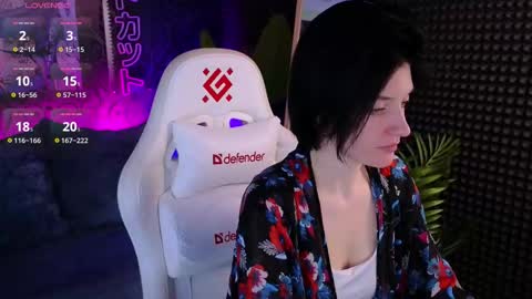 roxy_riot_ online show from October 2025 01:49:01 AM