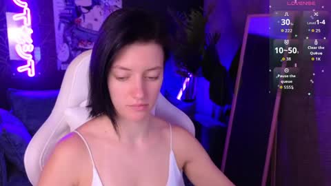 roxy_riot_ online show from April 2026 01:26:01 AM