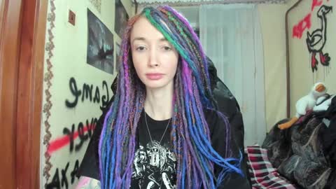 Snapshot of roxy_silver chatting on December 2024 08:16:01 PM Roxy online show from December 2024 08:16:01 PM