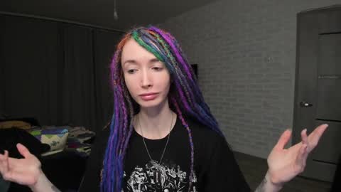 Snapshot of roxy_silver chatting on December 2024 02:53:02 AM Roxy online show from December 2024 02:53:02 AM