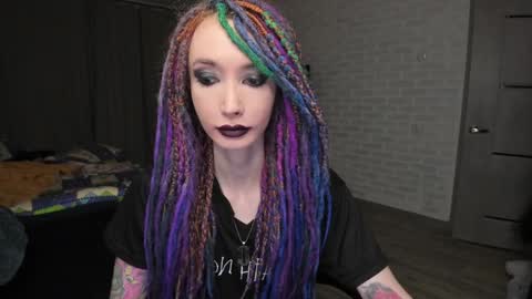 Snapshot of roxy_silver chatting on January 2025 01:56:01 PM Roxy online show from January 2025 01:56:01 PM
