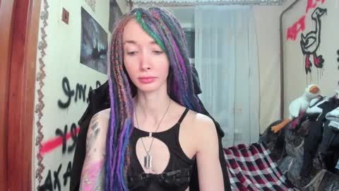 Snapshot of roxy_silver chatting on January 2025 07:28:02 PM Roxy online show from January 2025 07:28:02 PM