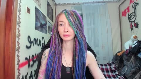 Snapshot of roxy_silver chatting on February 2025 10:09:01 PM Roxy online show from February 2025 10:09:01 PM