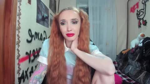 Snapshot of roxy_silver chatting on February 2025 12:09:01 AM Roxy online show from February 2025 12:09:01 AM