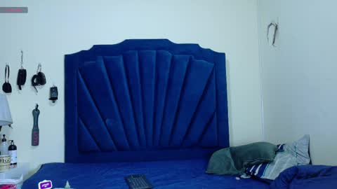 RoxyAron online show from April 2026 10:20:02 AM