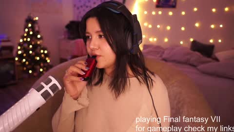 roxysuh online show from February 2025 11:30:01 AM