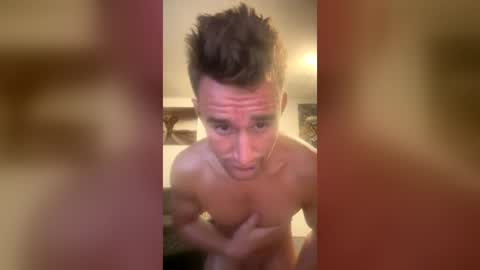 Snapshot of roy_adrien chatting on August 2026 01:37:01 AM Nick34 online show from August 2026 01:37:01 AM