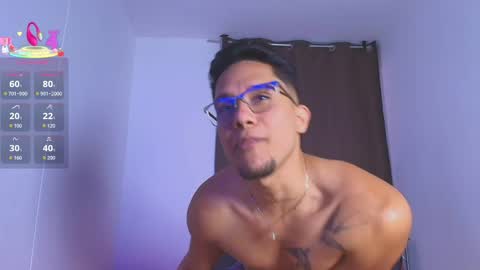 Snapshot of roy_barney chatting on June 2026 10:26:01 PM ANTONIO online show from June 2026 10:26:01 PM