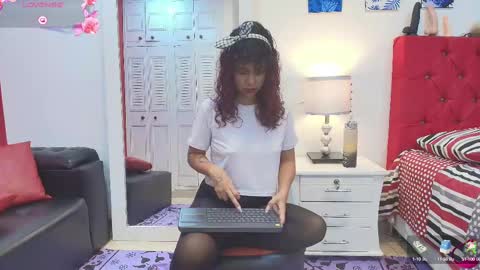 Snapshot of roy_luna chatting on February 2025 01:08:02 PM Roy Luna online show from February 2025 01:08:02 PM