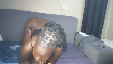 royal_charm online show from March 2026 10:32:01 AM