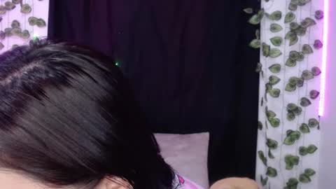 Bruna Royale  online show from February 2026 12:43:02 PM