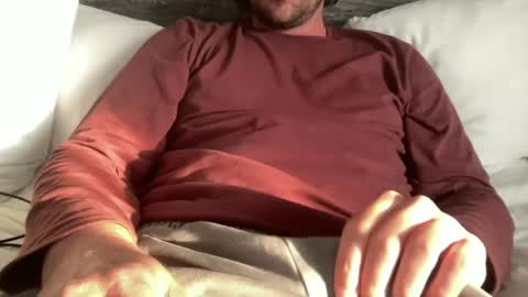 roythegil online show from July 2026 11:29:01 PM