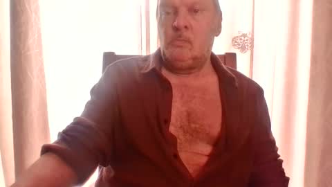 Snapshot of rsl1963 chatting on April 2026 12:29:02 PM rsl1963 online show from April 2026 12:29:02 PM