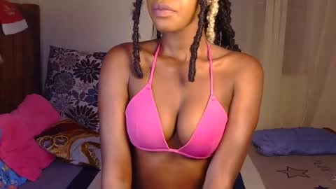 Snapshot of rubbyrosee chatting on May 2026 05:10:01 PM Rosee online show from May 2026 05:10:01 PM