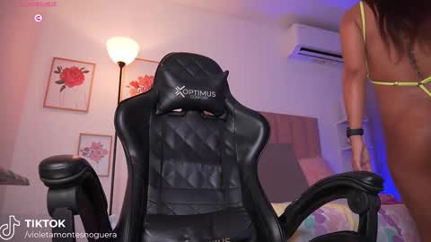 RubiOberli 9 INCH Guys my blue page is available now  online show from September 2025 04:00:01 AM