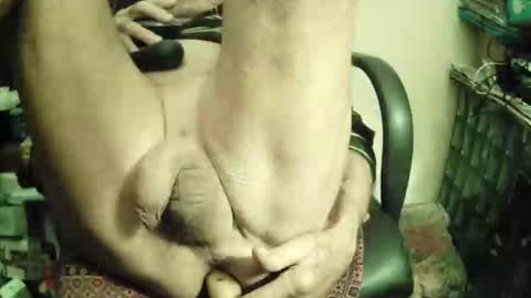 Snapshot of rubis501 chatting on December 2025 01:46:02 AM rubis501 online show from December 2025 01:46:02 AM